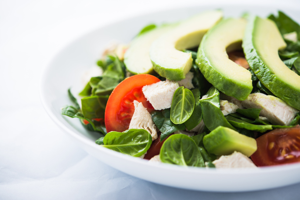 Ensalada con aguacate detox